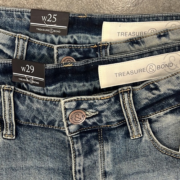 NWT Treasure Bond Distressed Shorts - Picture 3 of 8